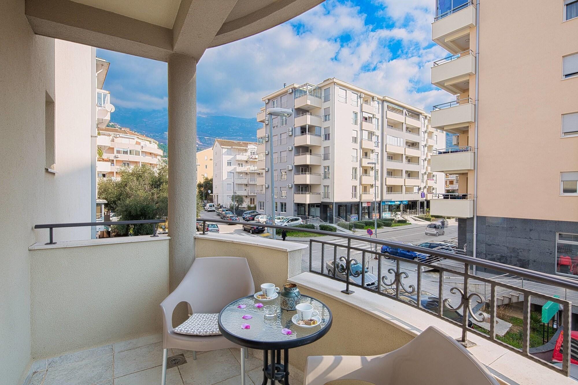 Le Marc Guest House Budva Dış mekan fotoğraf